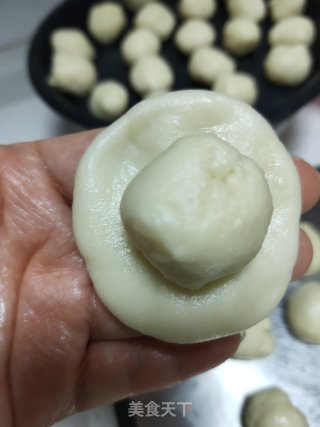 蛋黄酥的做法步骤：15