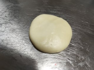 蛋黄酥的做法步骤：19