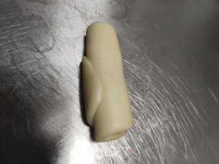 蛋黄酥的做法步骤：21