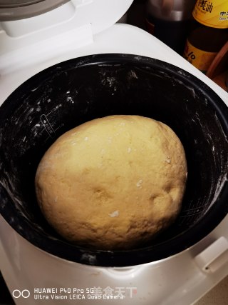 千层杂粮发面饼的做法步骤：1