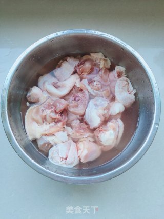 小米蒸鸡块的做法步骤：1