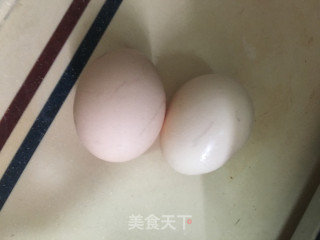 鸡蛋茼蒿汤的做法步骤：2
