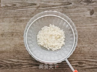 避风塘排骨的做法步骤：2