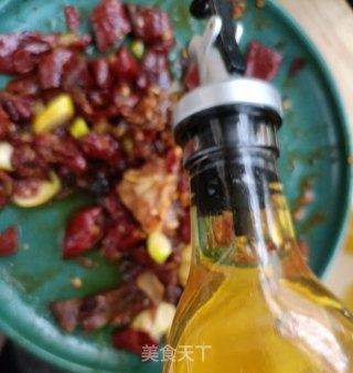 “香辣菜”香辣烤鲈鱼的做法步骤：7