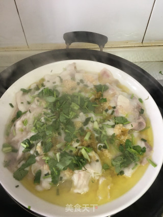 蒜蓉剁椒蒸鱼片的做法步骤：3