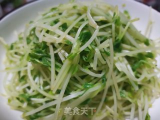 凉拌龙须苗的做法步骤：4