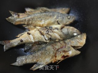红烧鲈板鱼的做法步骤：11