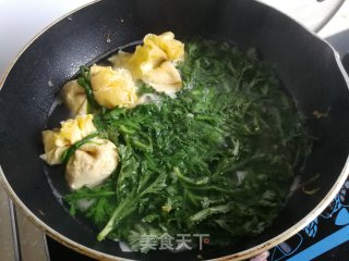 茼蒿福袋面皮汤的做法步骤：6