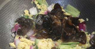 鲜蔬藜麦饭的做法步骤：8