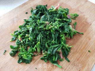 凉拌花生米菠菜的做法步骤：2