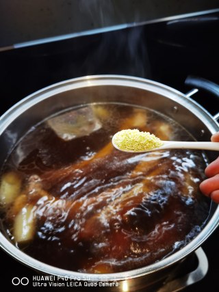 焦香的手把大排的做法步骤：13