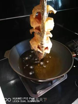糖醋鲤鱼的做法步骤：14