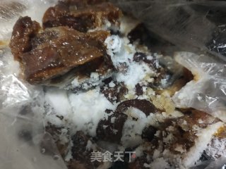 猪肉白菜炖粉条的做法步骤：3