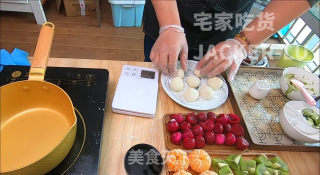 水果奶油大福，入口冰爽又软糯，新年小甜品，好吃到爆！的做法步骤：10