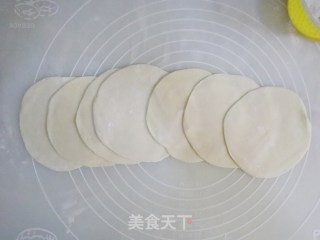 喜庆年菜四喜蒸饺，颜色夺目皮薄馅嫩，做法超详细的做法步骤：9