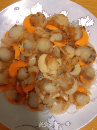 蒜蓉粉丝蒸扇贝肉的做法步骤：8