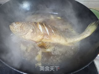 红烧黄花鱼的做法步骤：10