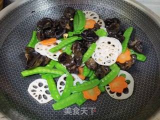 荷塘小炒的做法步骤：8