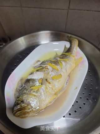 香辣黄花鱼的做法步骤：4