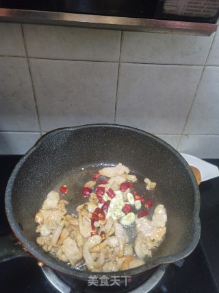 瘦肉炒酸菜的做法步骤：6