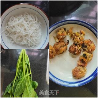 豆腐萝卜丸子煮米粉的做法步骤：1