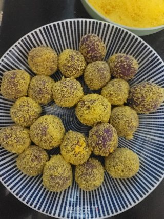香酥紫薯球的做法步骤：5