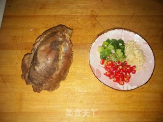 凉拌牛肉的做法步骤：1