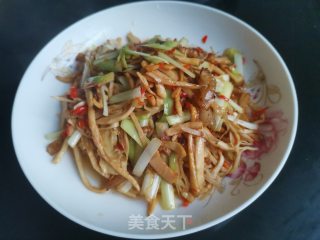 鱿鱼三丝的做法步骤：9
