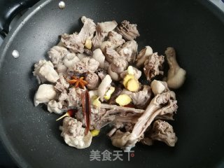 啤酒鸭的做法步骤：4