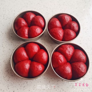 小红花面包的做法步骤：8