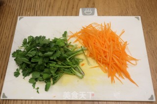 烫拌豆腐丝的做法步骤：4