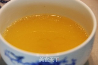 虫草花鸡汤的做法步骤：4