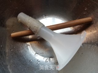 自制广式腊肠的做法步骤：8