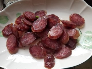 腊肠虾仁炒荷兰豆的做法步骤：3