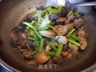 发菜鲍鱼炆海参的做法步骤：15