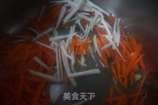 轻炒春意缤纷彩蔬的做法步骤：5