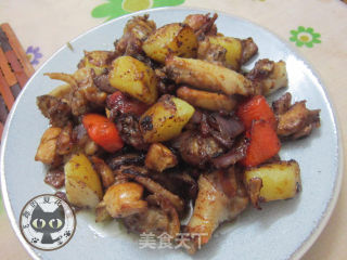 土豆烧鸡的做法步骤：5