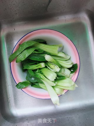 蚝油小油菜的做法步骤：1