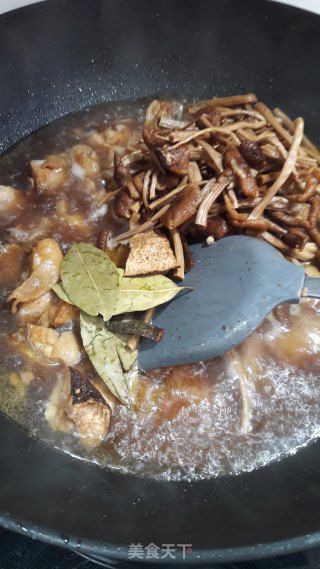 茶树菇炖鸡的做法步骤：8