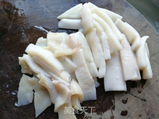 芹菜炒鱿鱼的做法步骤：5