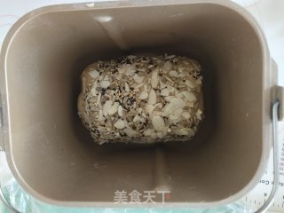 黑糖果干面包（面包机版）的做法步骤：11