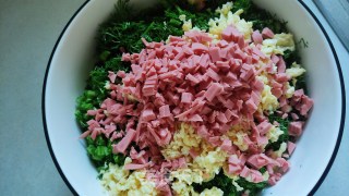 翡翠白玉饺子的做法步骤：4