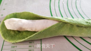 翡翠白玉饺子的做法步骤：5