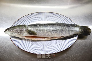 红烧黑鱼的做法步骤：1