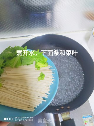 番茄炒面的做法步骤：4
