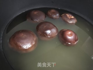 虾仁菠菜三鲜水饺的做法步骤：11