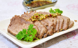 五香牛肉的做法步骤：9