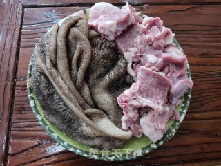 焖羊肉的做法步骤：1