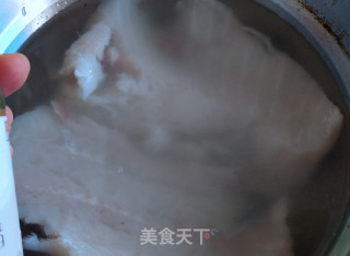 自制鱼豆腐的做法步骤：2