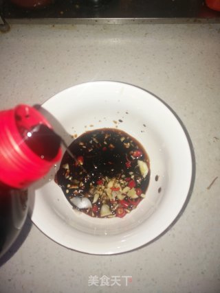金针菇豆皮卷的做法步骤：8